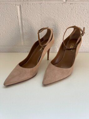 Aquazzura Firenze Nude Suede Ankle Strap Pump Gold Pineapple Pink Sole Size 37